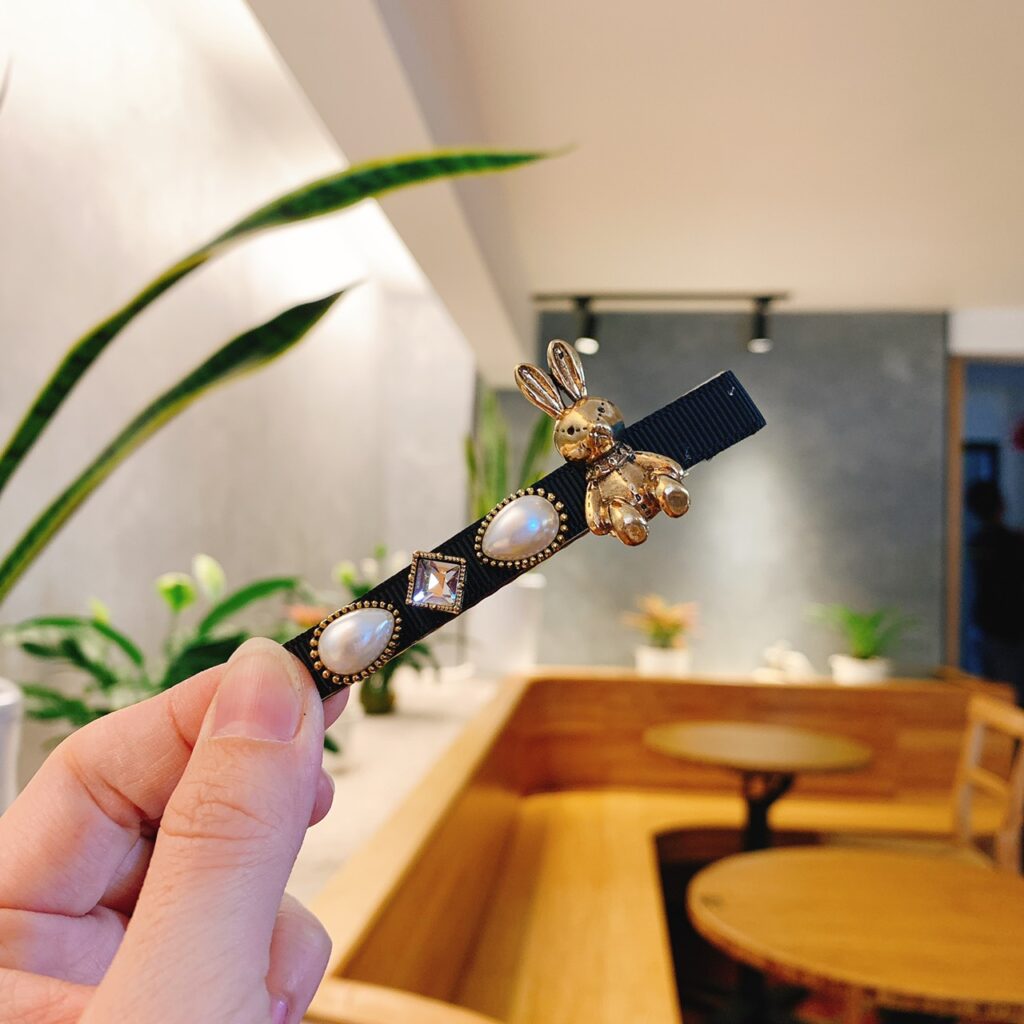 Kẹp mỏ vịt THỎ NGỌC ĐÁ cao cấp AK8272