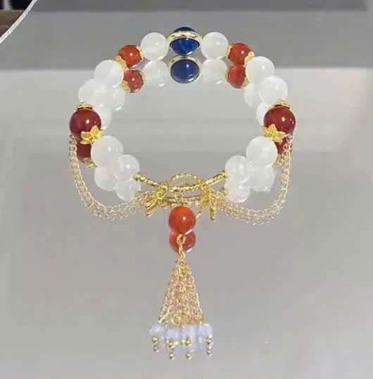 Chuỗi vòng tay đá thiết kế độc đáo AT5184