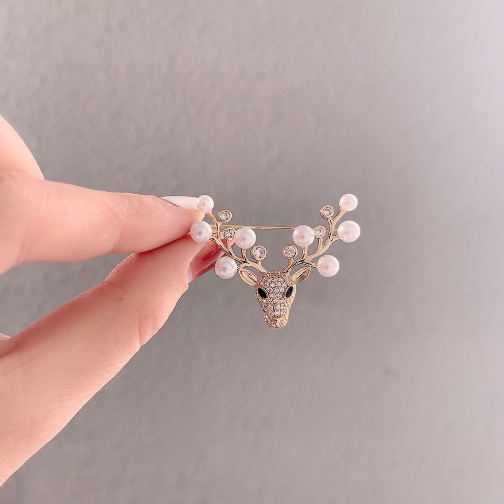 Cài áo tuần lộc mix ngọc đá, quà tặng độc đáo AC2448