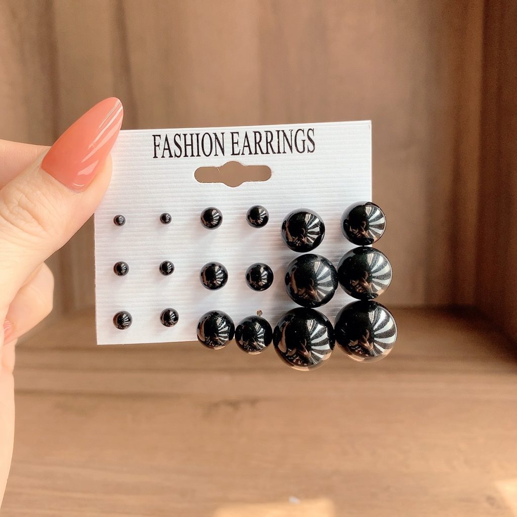 Set bộ 9 đôi nụ đen lớn nhỏ, bông tai sát tai đơn giản AB5578