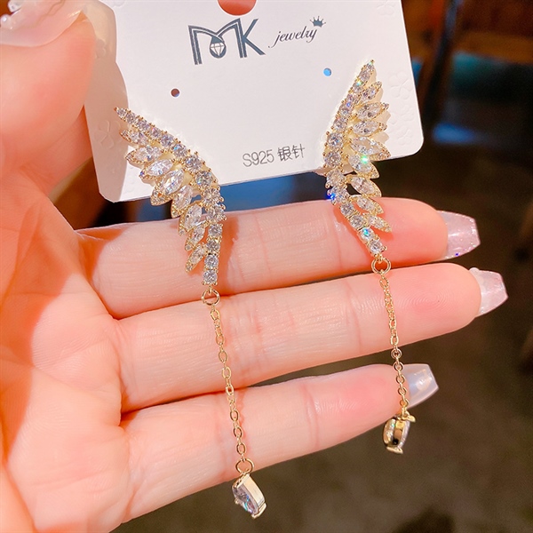 Bông tai cánh phượng hoàng đi tiệc, hoa tai dự tiệc độc đáo AB4181