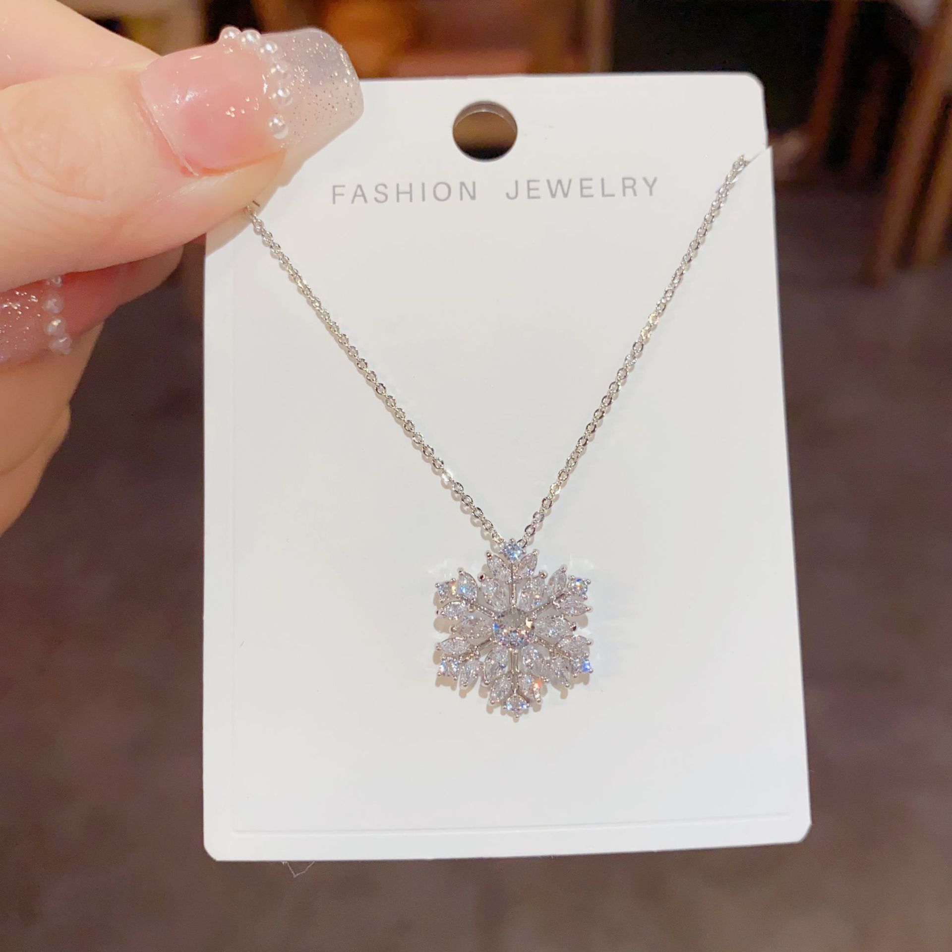 Dây chuyền bông tuyết đá zircon cao cấp xi bạc 925 B1641