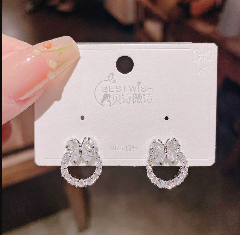 Bông tai hình học đính full đá zircon hồ điệp thiết kế độc đáo B1733