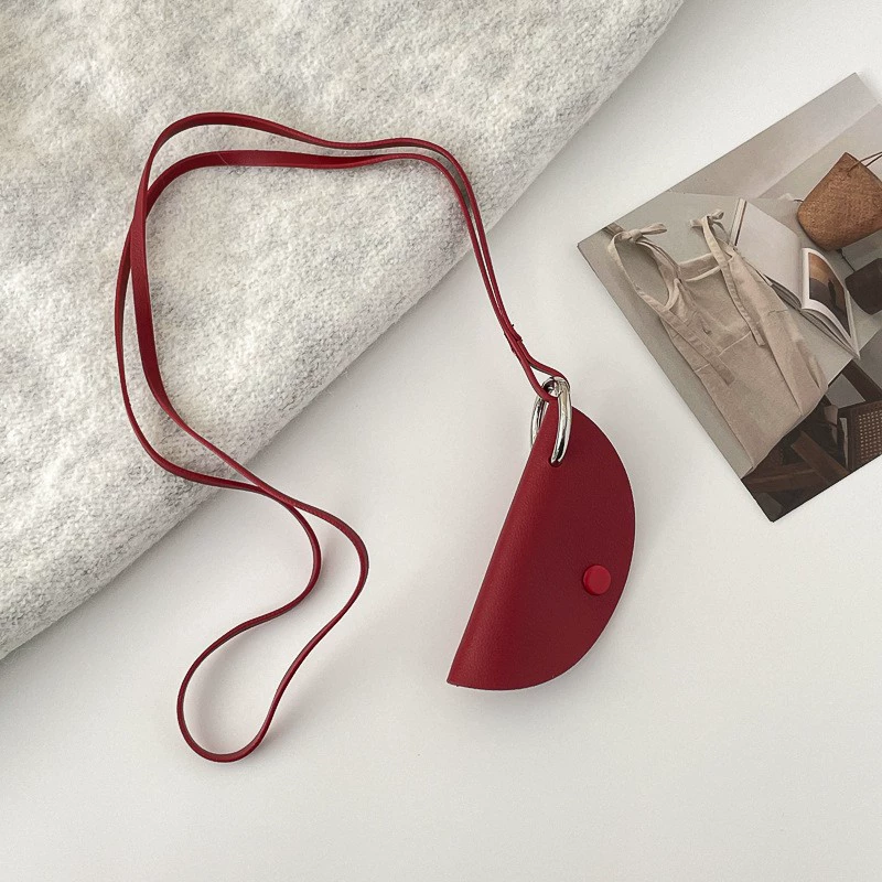 Dây chuyền túi mini lưỡi liềm màu đỏ rượi chất da, Phụ kiện vòng cổ thời trang cá tính B1799