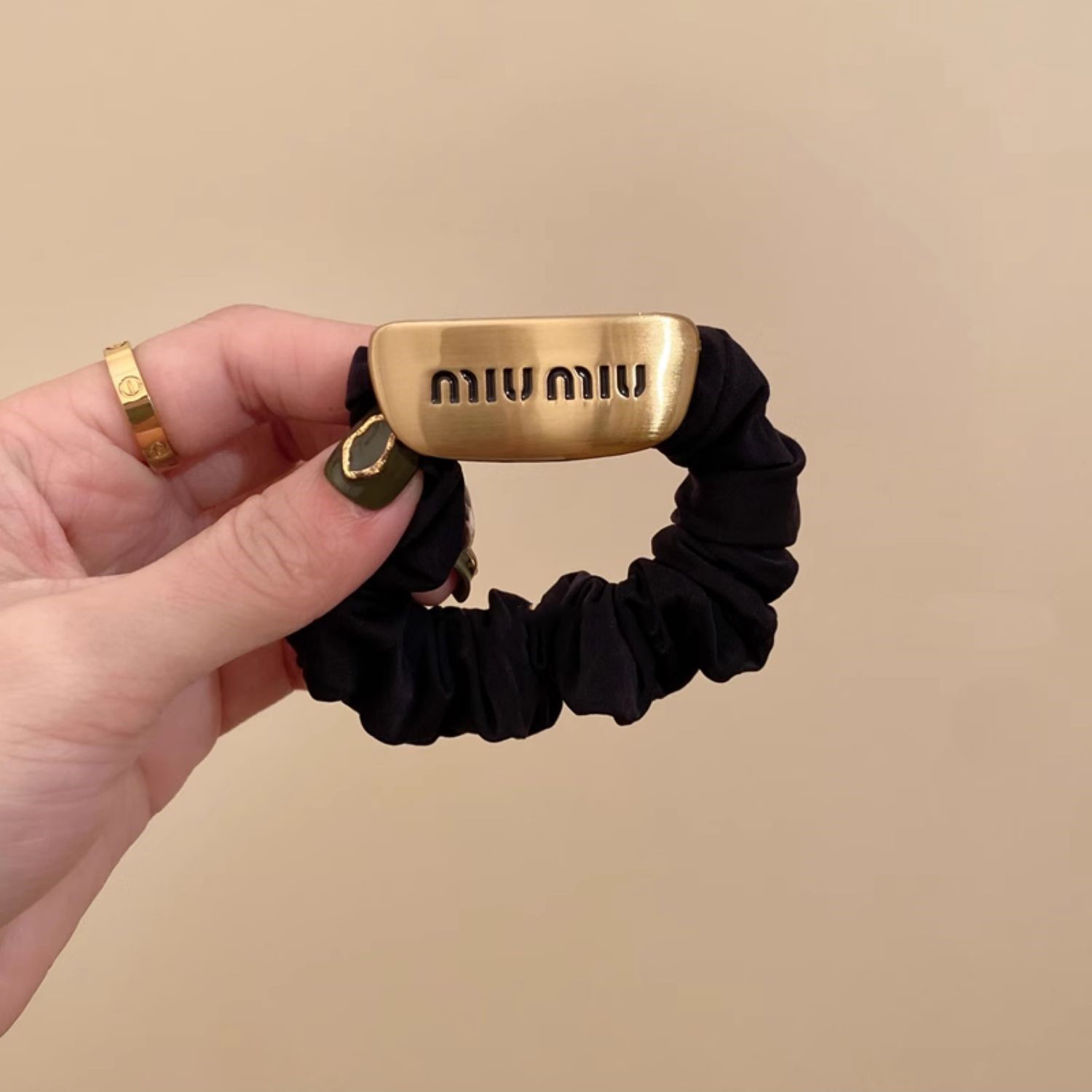 Cột tóc min min tone màu vàng, phụ kiện cột tóc nữ đẹp B2124