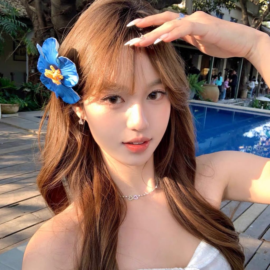 Kẹp tóc mỏ vịt hoa màu xanh, phụ kiện tóc đi biển B2292