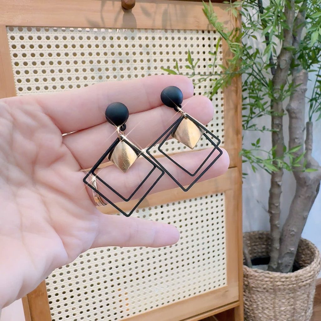 Bông tai hình học tone đen, phụ kiện hoa tai thời trang độc đáo B2383