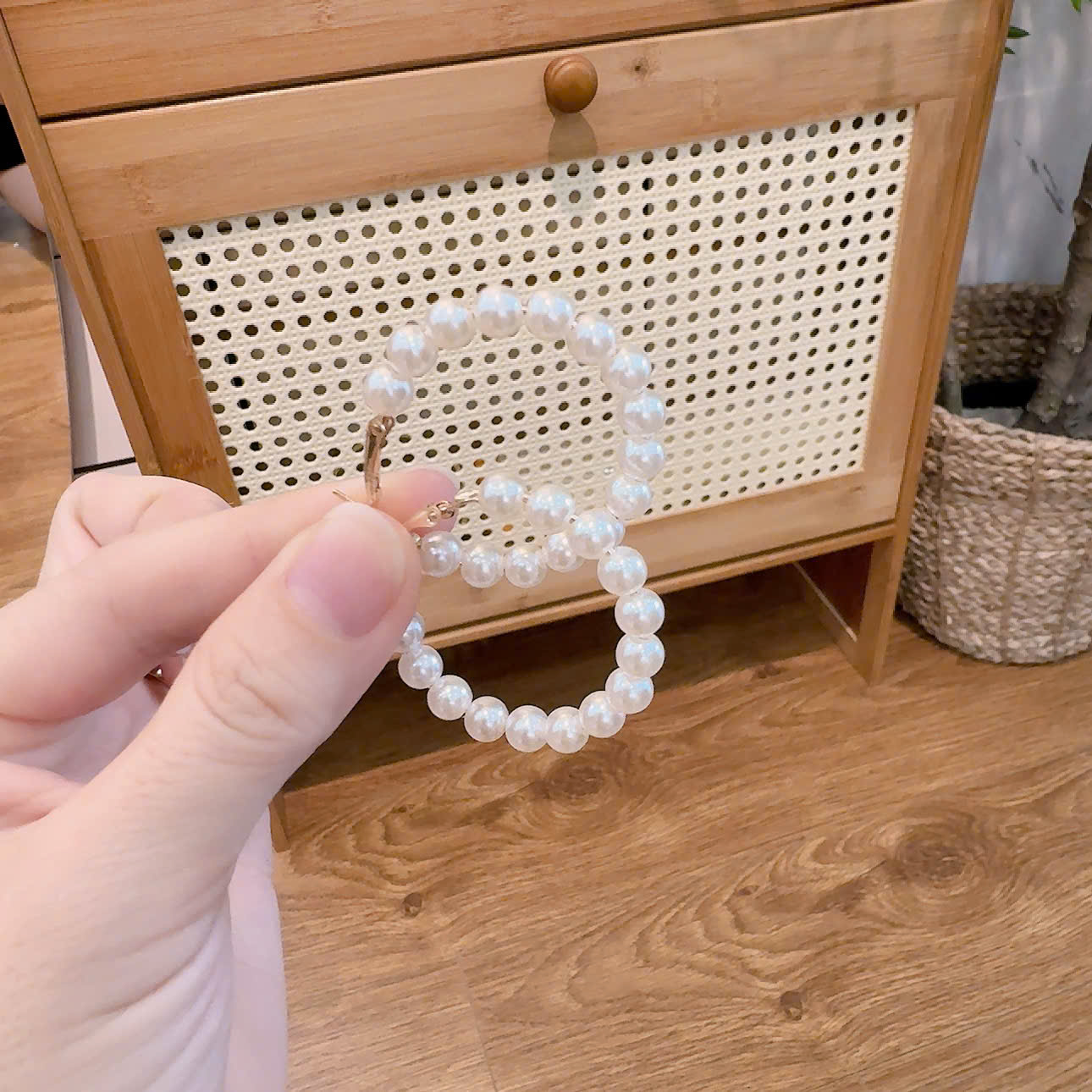 Bông tai tròn ngọc dk 3cm, phụ kiện hoa tai nữ cá tính độc đáo B2371