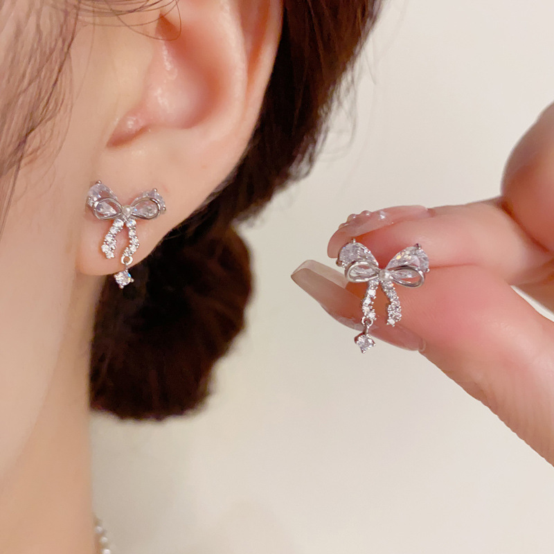 Bông tai NƠ ĐÁ zircon cao cấp giọt nước sát tai nhỏ xinh điểm nhấn B2718