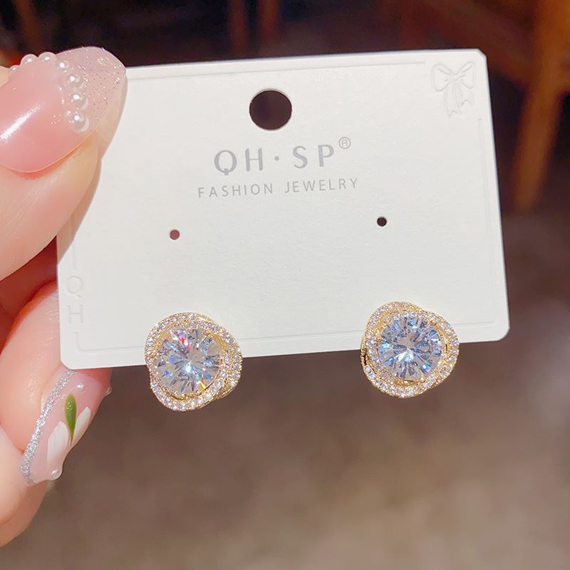 Bông tai nụ đá lớn zircon cao cấp xi vàng pha thiết kế ĐƠN giản sang trọng B2698