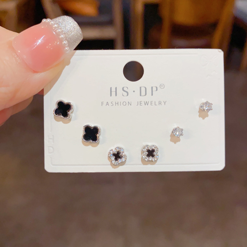 Bộ 3 đôi hoa tai CỎ 4 lá NHÍ ĐEN xi bạc 925 cao cấp B2761