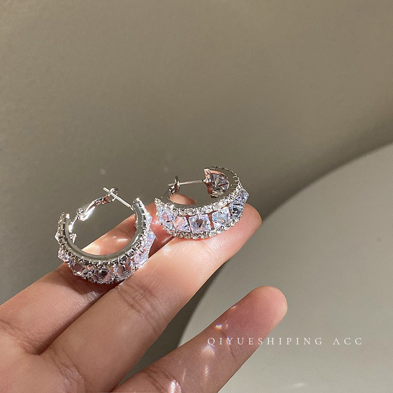 Bông tai TRÒN ĐÁ HOTTREND Thiết kế SÁNG ĐẸP B02834