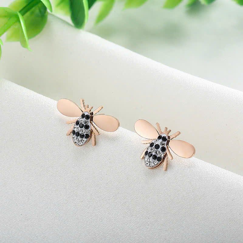 Bông tai TITAN VÀNG HỒNG con ONG sát tai độc đáo AB03253