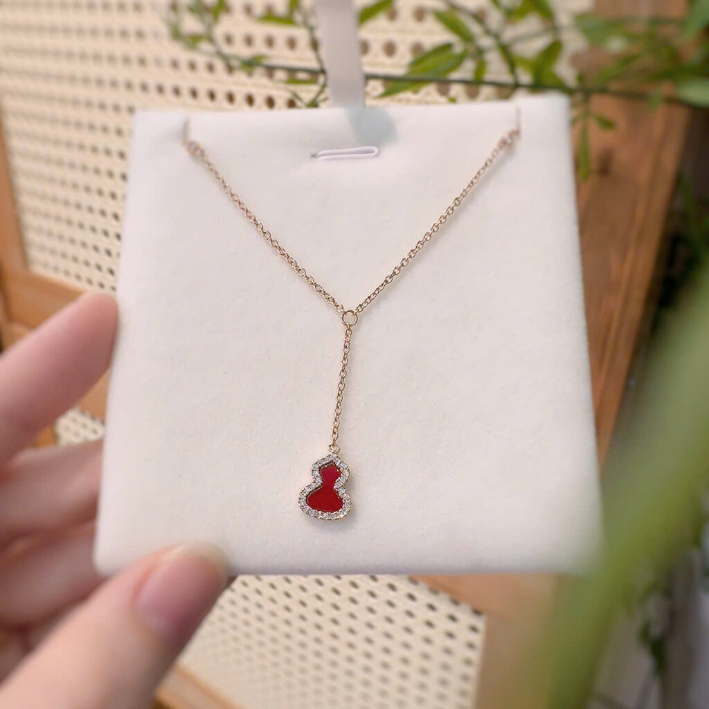 Dây chuyền HỒ LÔ đỏ VÀNG HỒNg mã VIp cao cấp B2874