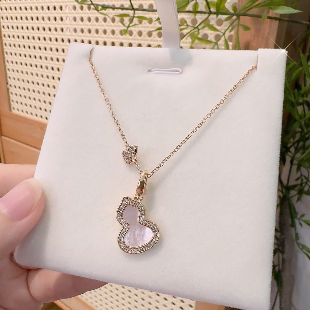 Dây chuyền VÀNG HỒNG HỒ LÔ đính đá cao cấp mã VIP B2880