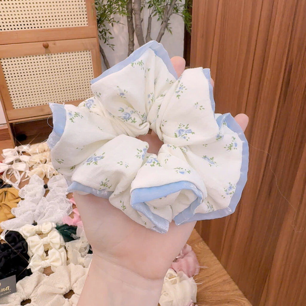 Cột tóc thiết kế họa tiết viền XANH B2934