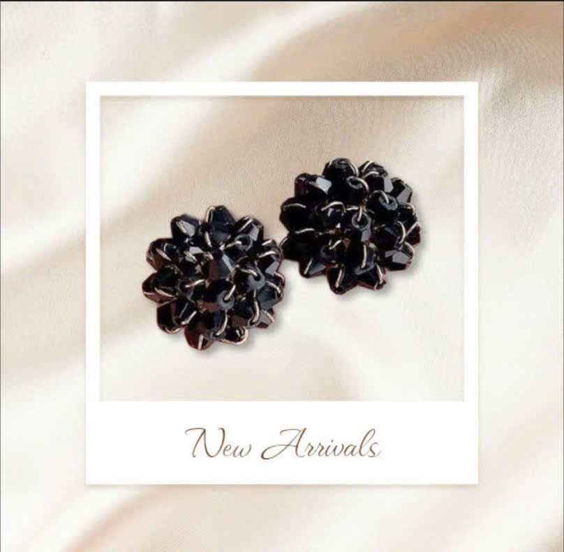 Bông tai Tone Cườm đen sát tai thời trang B05545