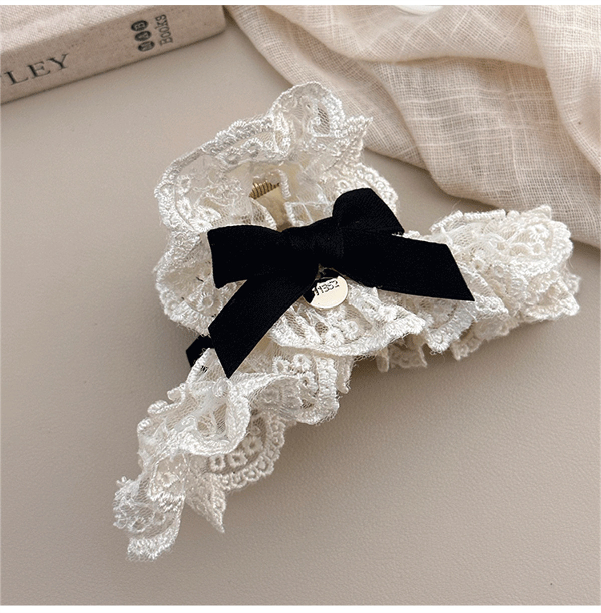 Kẹp càng cua ren nơ đen cao cấp thiết kế HÀN QUỐC độc đáo, phụ kiện tóc đẹp B2995