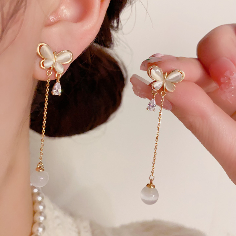 Bông tai dáng dài thanh mảnh tua rua Bướm đá mắt mèo, thiết kế đơn giản nhẹ nhàng, sang trọng B3082