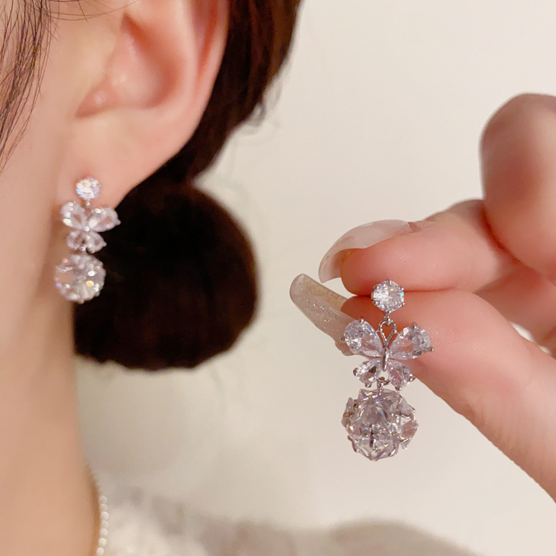 Bông tai HỒ ĐIỆP ĐÁ zircon qua cầu giọt nước xi bạc 925 cao cấp, bông tai thiết kế hàn quốc sang trọng B3086