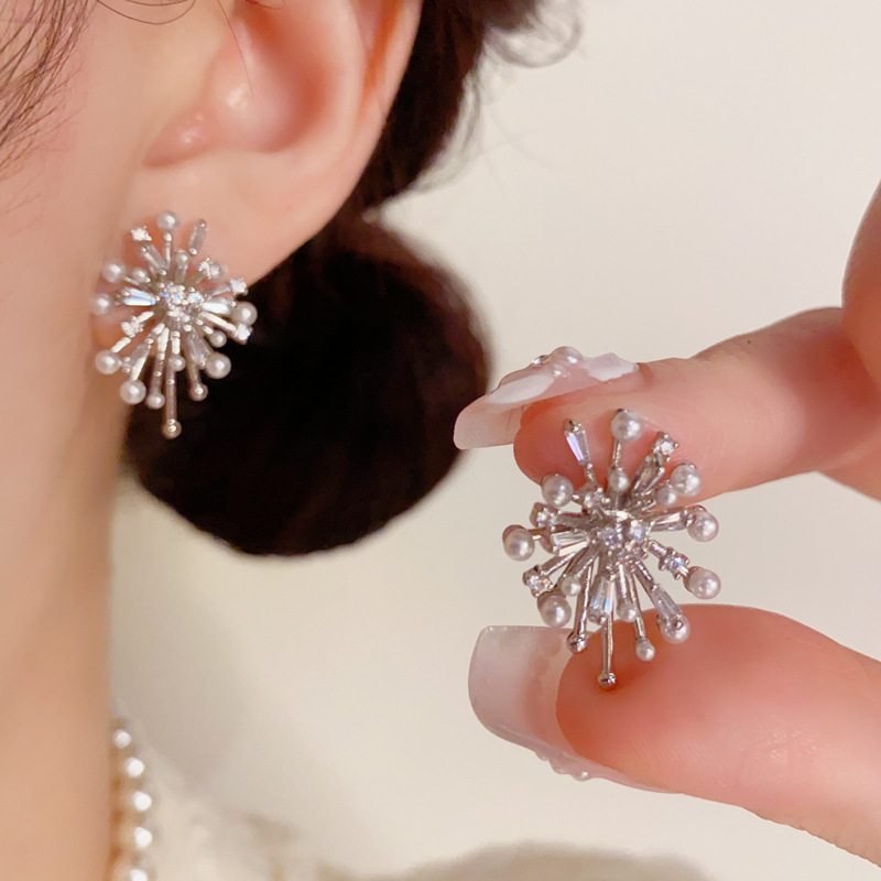 Bông tai pháo bông đá zircon mix ngọc xi bạc 925 cao cấp B3087