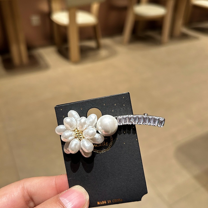 Kẹp mỏ vịt HOA MAI đính đá cao cấp, kẹp mái tóc đẹp thiết kế cao cấp B3026