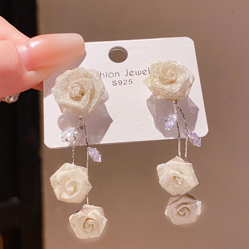 Bông tai HOA HỒNG phong cách cô dâu thiết kế sang trọng, độc đáo B2944