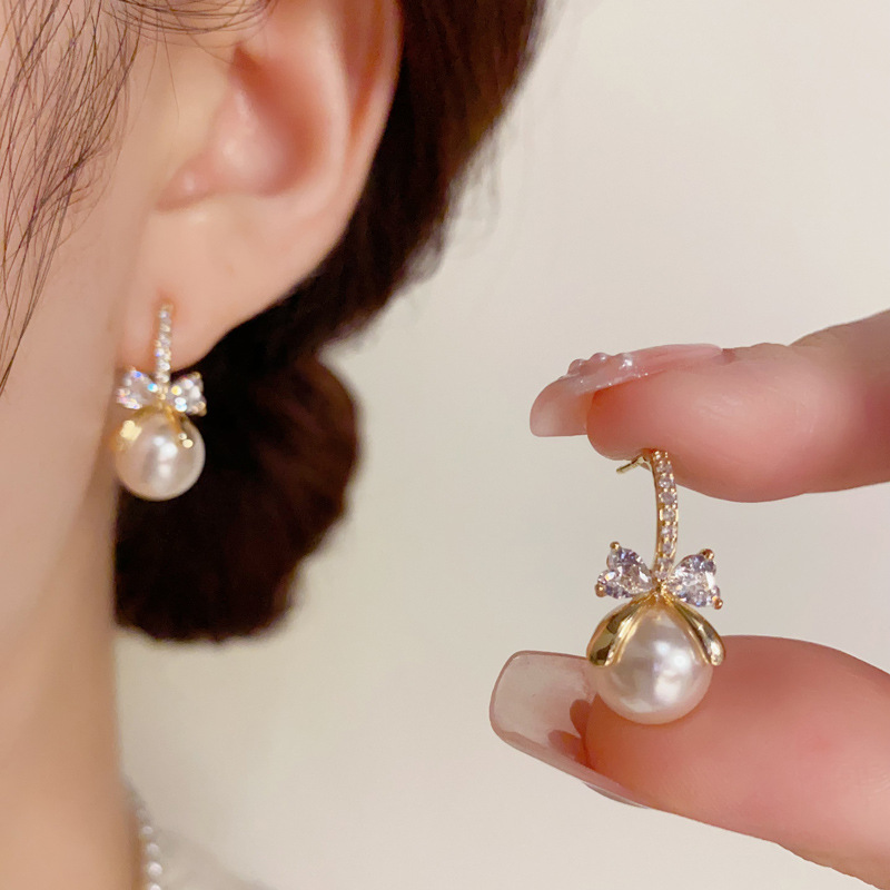 Bông tai NƠ GIOT NGỌC đá zircon cao cấp, bông tai thiết kế Hàn Quốc B3107