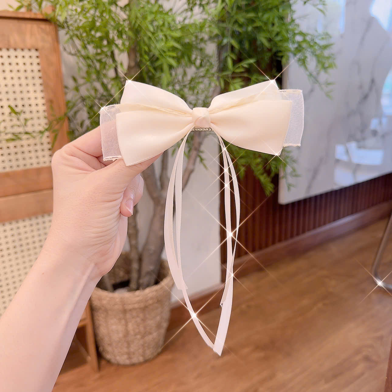 Kẹp bấm tóc nơ tầng màu KEM tiểu thư B3038