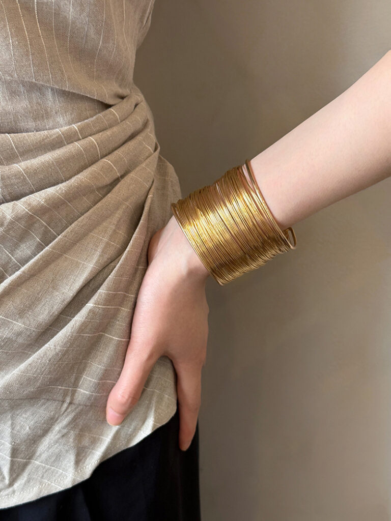 Vòng tay cá tính màu VÀNG nhiều lớp kim loại độc đáo, sáng đẹp, vòng tay nữ phong cách B3594