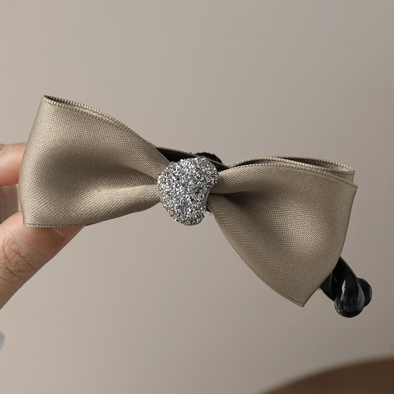 Kẹp tóc dọc NƠ TRÁI TIM màu NÂU nhạt cao cấp B3414