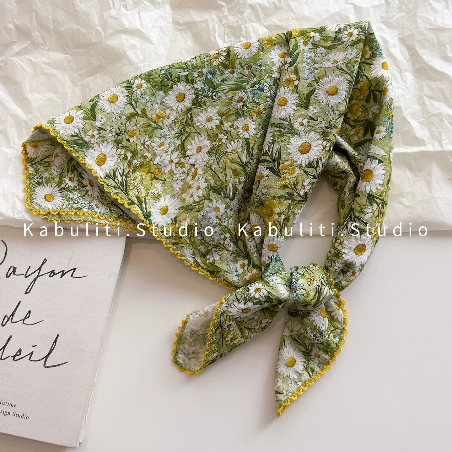 Băng đô, khăn quàng cổ vải lanh CÚC trắng nhụy vàng TONE XANH LÁ đẹp B3144