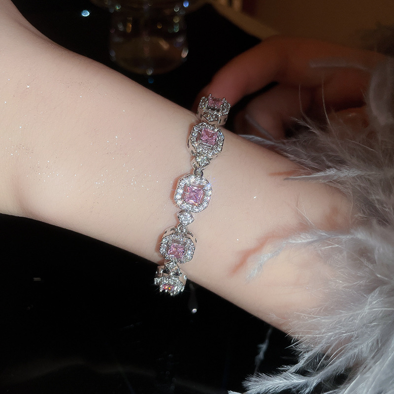 Lắc tay hình học đá zircon màu HỒNG mix đá trắng cao cấp, lắc tay nữ đẹp cao cấp B3574