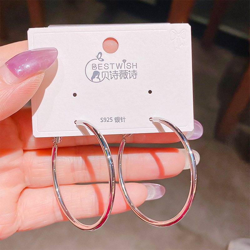 Bông tai tròn trơn màu bạc xi cao cấp ĐK 3.7cm, bông tai basic cá tính đi tiệc độc đáo B3456