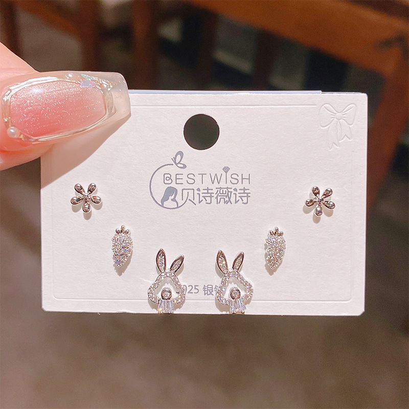 Bộ 3 đôi hoa Tai THỎ CÀ RỐT đính đá zircon xi bạc 925 cao cấp B3483