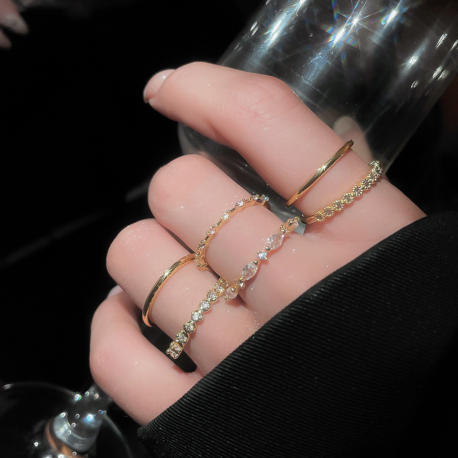 Bộ 6 nhẫn trơn tròn hình học mix đính đá zircon XI VÀNG PHA cao cấp, Bộ nhẫn nữ Đơn giản sang trọng B3604