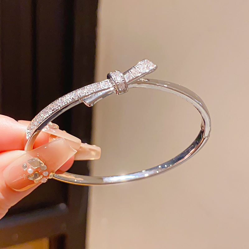 Vòng tay NƠ ĐÁ ZIRCON cao cấp xi bạc 925, vòng tay nữ đẹp, quà tặng bạn gái B3296