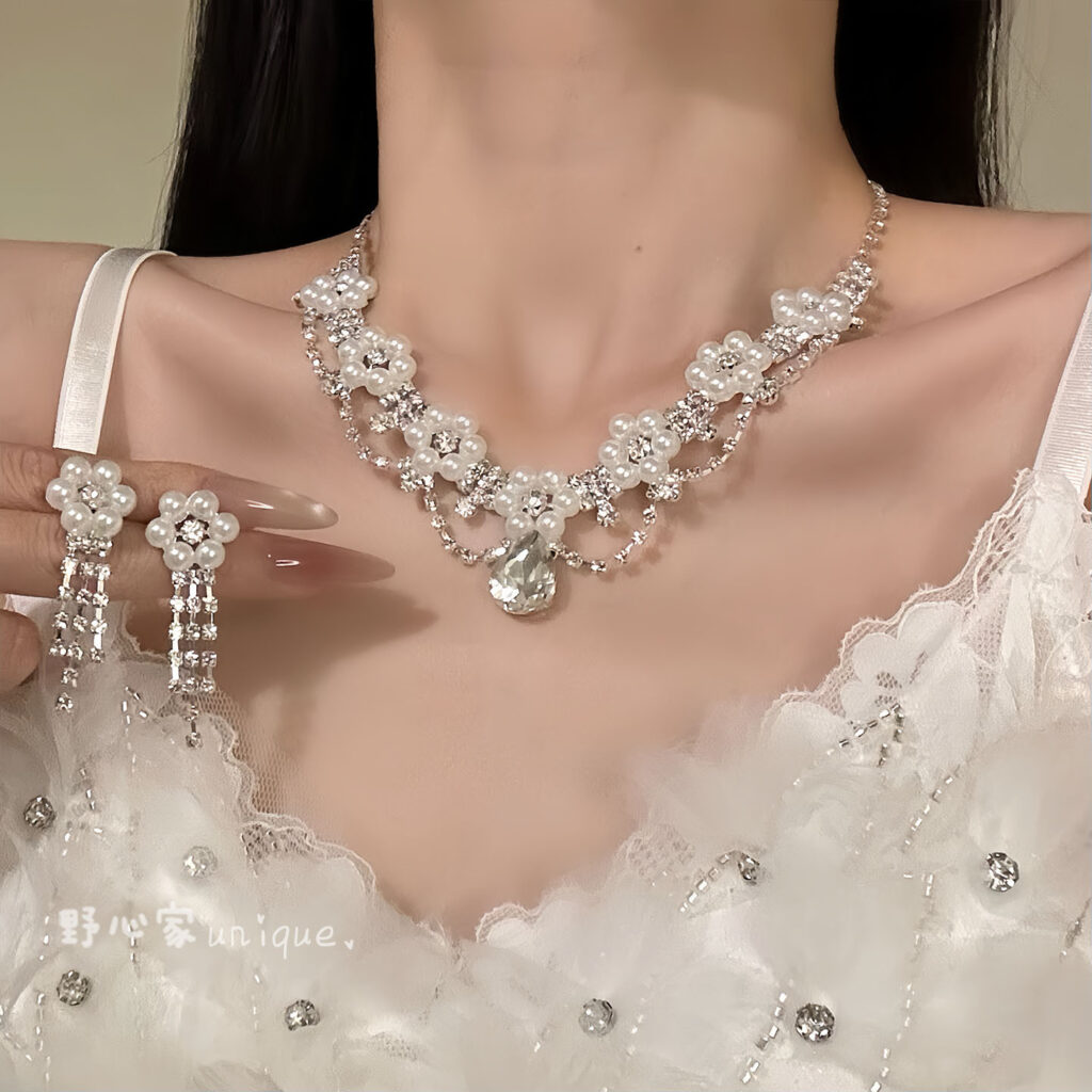 Bộ bông tai dây chuyền  HOA NGỌC đính đá thời trang, phụ kiện vòng cổ cưới B3519