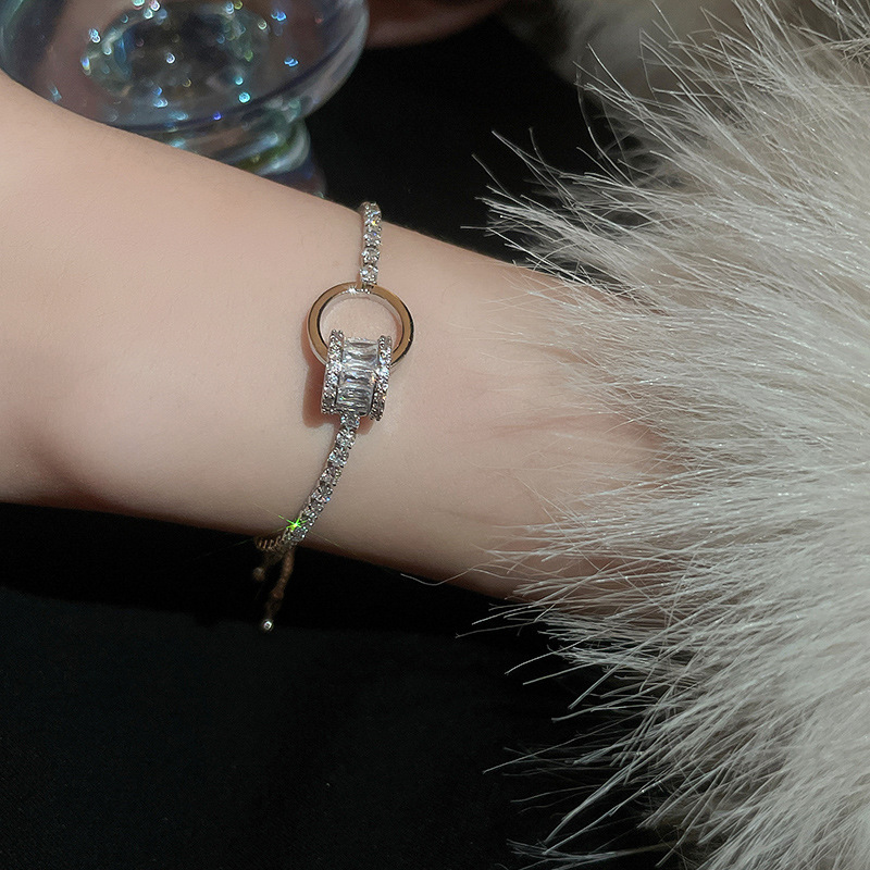 Lắc tay nữ mặt tròn nối đá zircon xi bạc 925 rút freesize cao cấp, phụ kiện lắc tay nữ đẹp, quà tặng bạn gái B3550