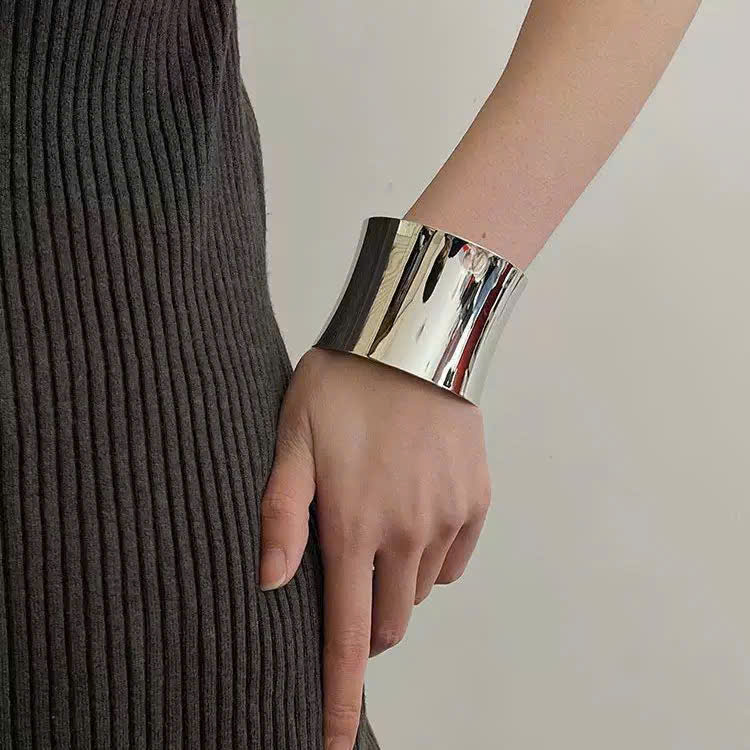 Vòng tay, vòng bắp tay TRƠN màu BẠC, vòng tay cá tính thời trang độc đáo sang trọng B3553