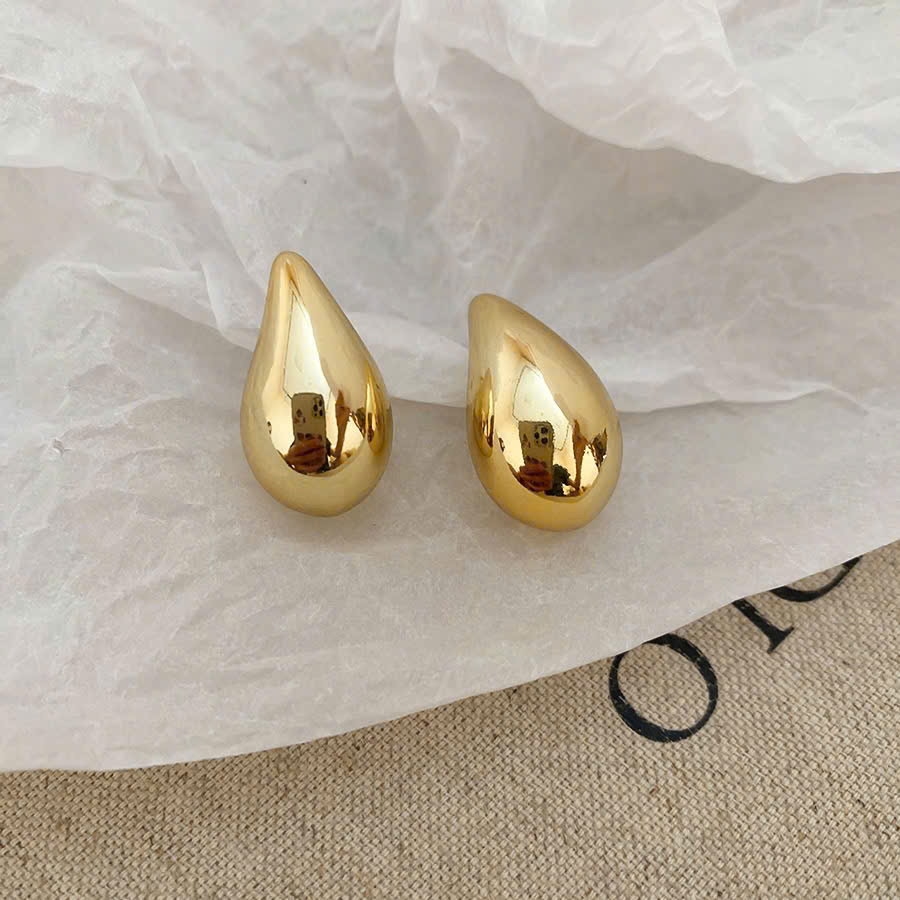 Bông tai giọt nước màu VÀNG basic cá tính độc đáo A0017