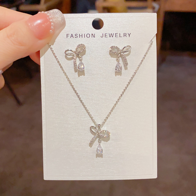 Bộ bông tai dây chuyền NƠ giọt nước đá zircon xi bạc 925 cao cấp, Phụ kiện trang sức thiết kế Hàn quốc độc đáo B4544