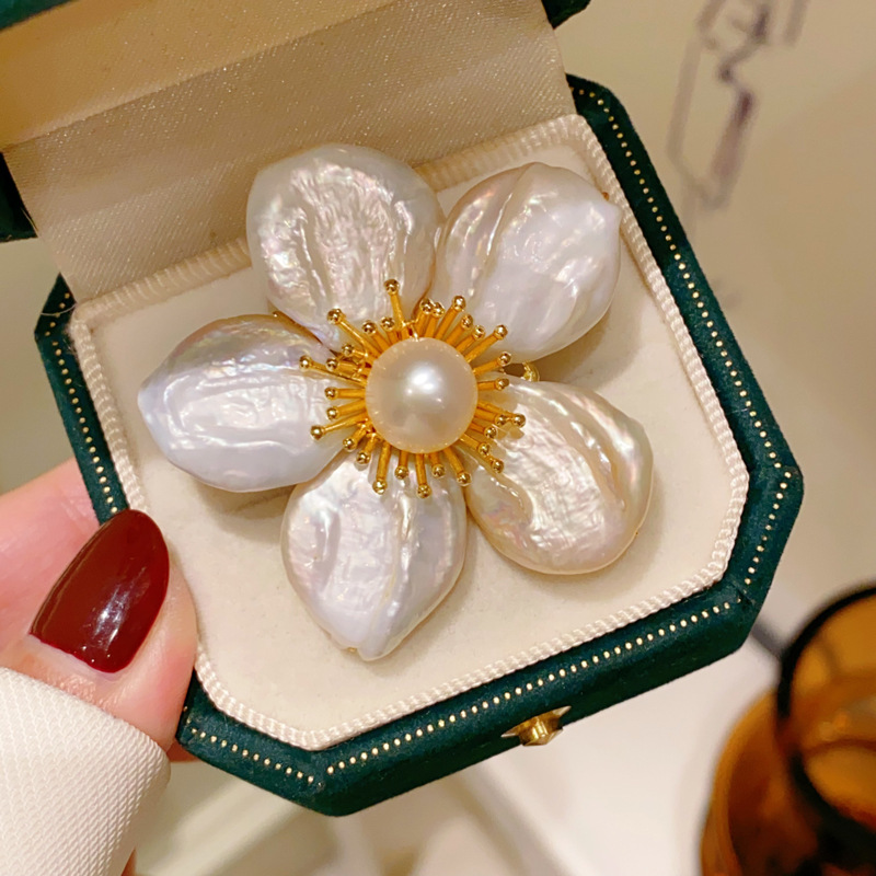 Cài áo HOA ngọc trai tự nhiên cao cấp, Trâm cài áo NỮ cao cấp thiết kế HÀN QUỐC B4165