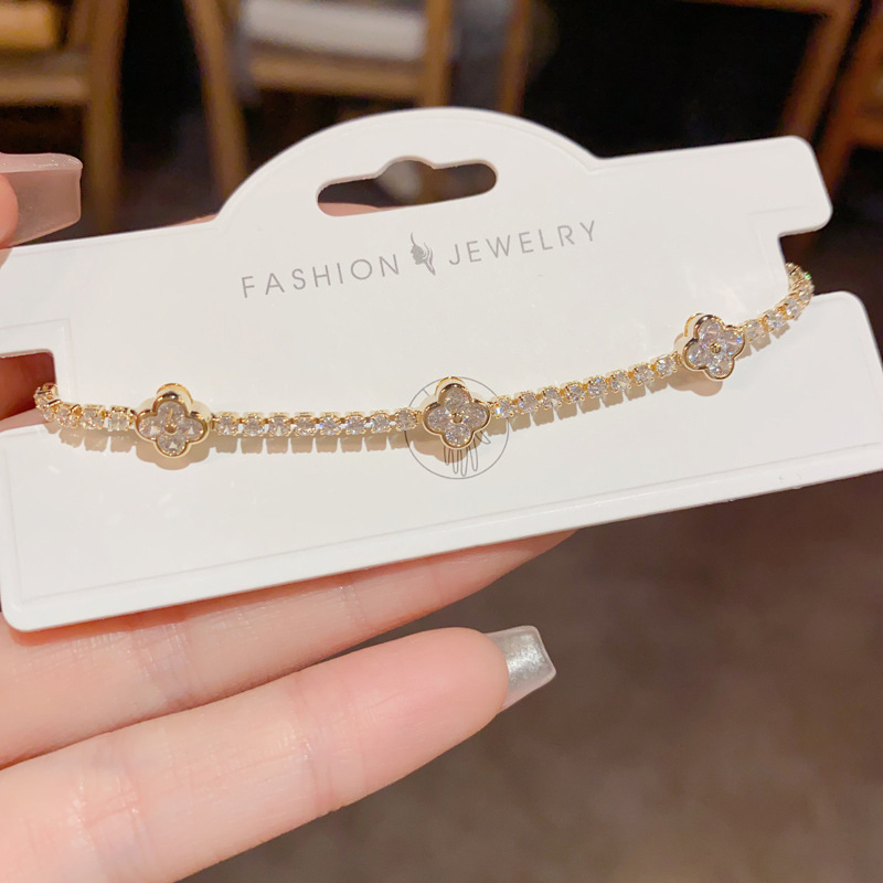 Lắc tay Cỏ 4 lá nhí full đá zircon xi vàng pha cao cấp, lắc tay nữ độc đáo nhẹ nhàng thiết kế hàn quốc B4432