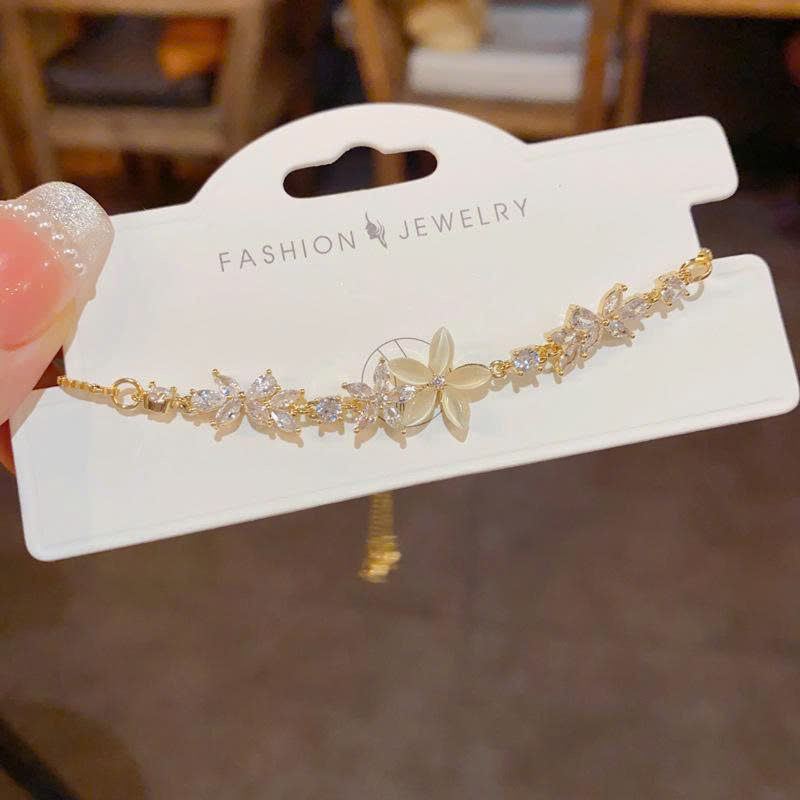 Lắc tay nữ HOA 5 cánh mix mắt mèo đá zircon xi vàng pha cao cấp, lắc tay nữ thiết kế Hàn Quốc cao cấp độc đáo B4511