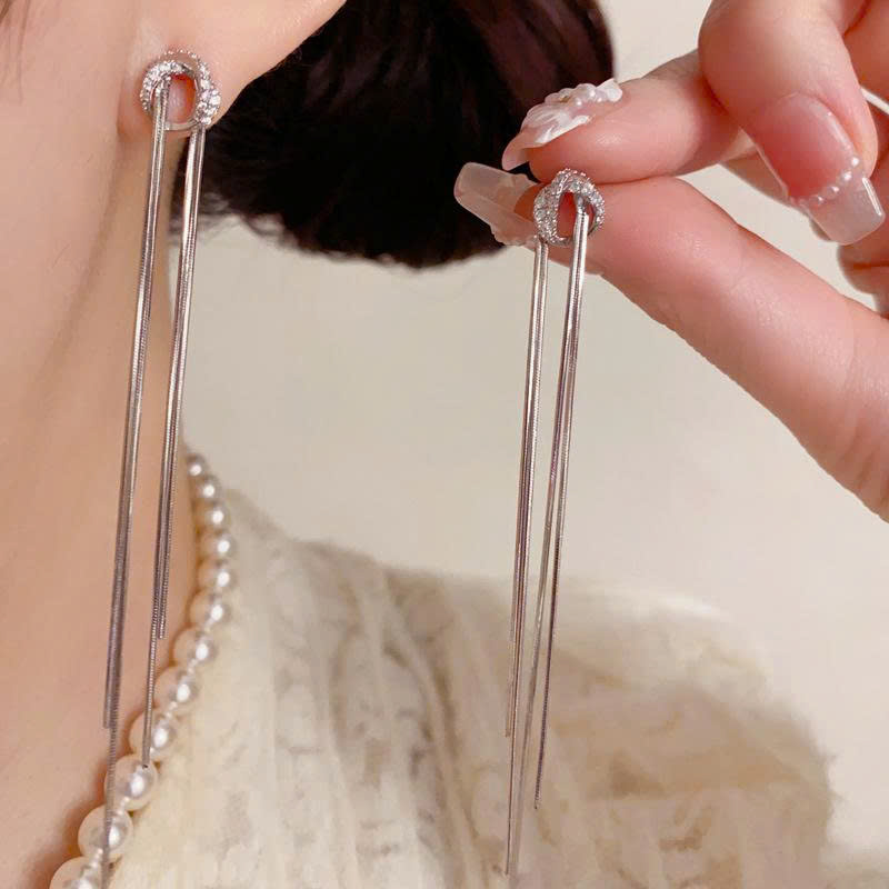 Bông tai dáng dài tua rua dây MÌ xi bạc 925 cao cấp, Hoa tai thiết kế Hàn Quốc độc đáo đi tiệc sang trọng B4541