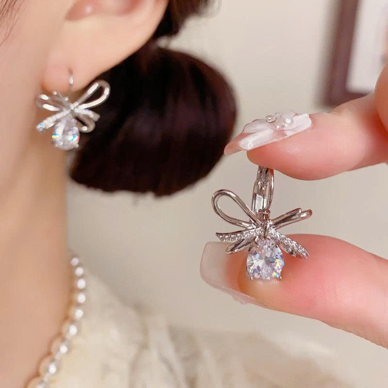 Bông tai NƠ giọt nước ĐÁ ZIRCON xi bạc 925 cao cấp, Hoa tai thiết kế HÀN QUỐC sang trọng độc đáo B4552