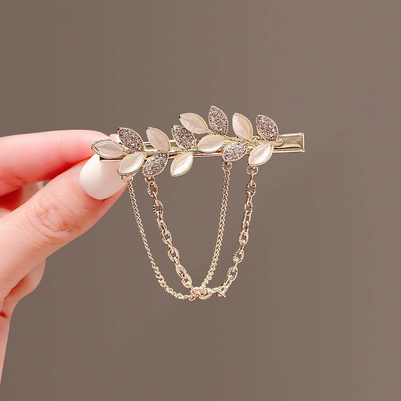 Kẹp mỏ vịt chiếc lá tua rua, phụ kiện kẹp mái tóc, kẹp tóc đẹp, kẹp xinh B4193