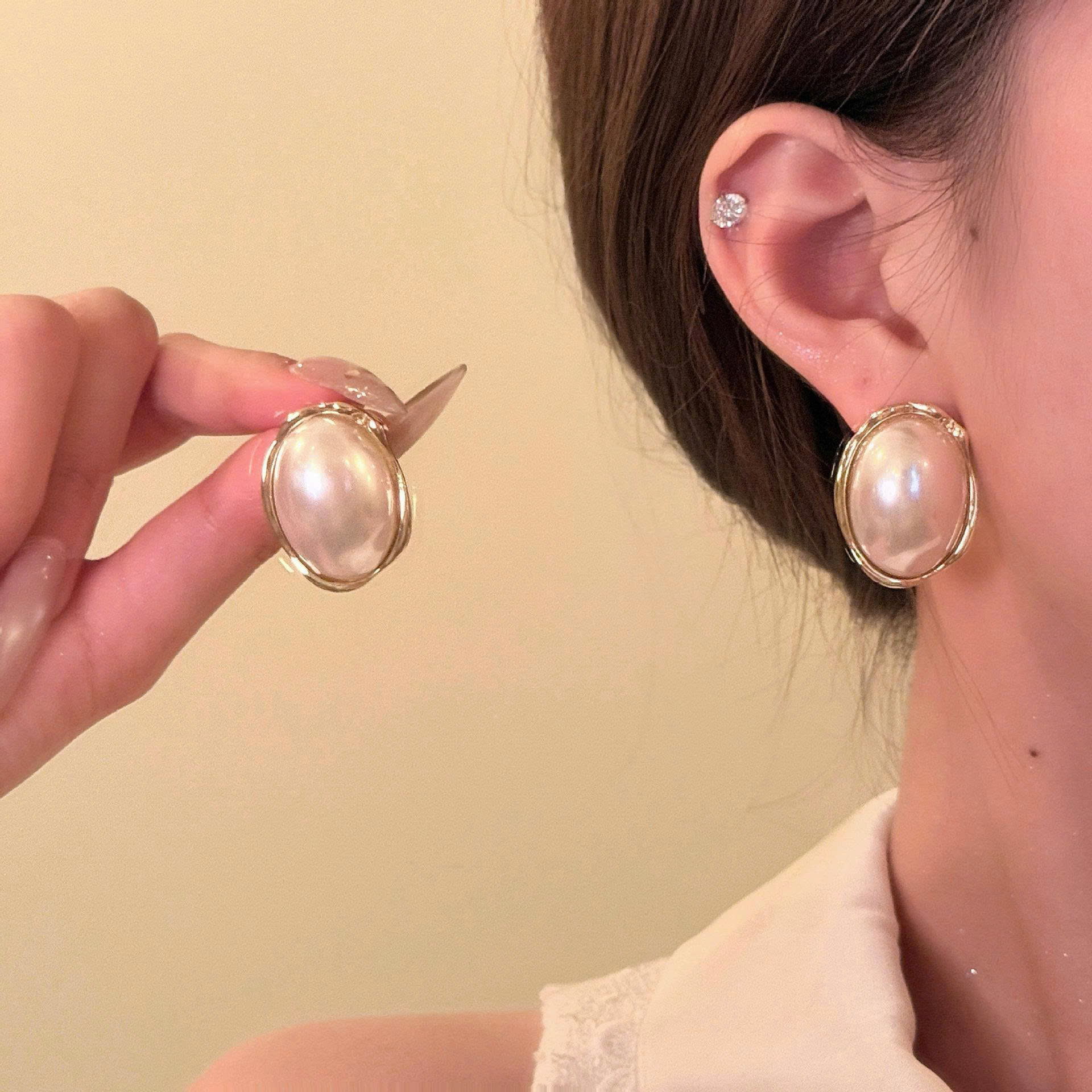 Bông tai GIỌT NƯỚC ngọc thiết kế sang trọng, phụ kiện bông tai cô dâu đẹp B4092