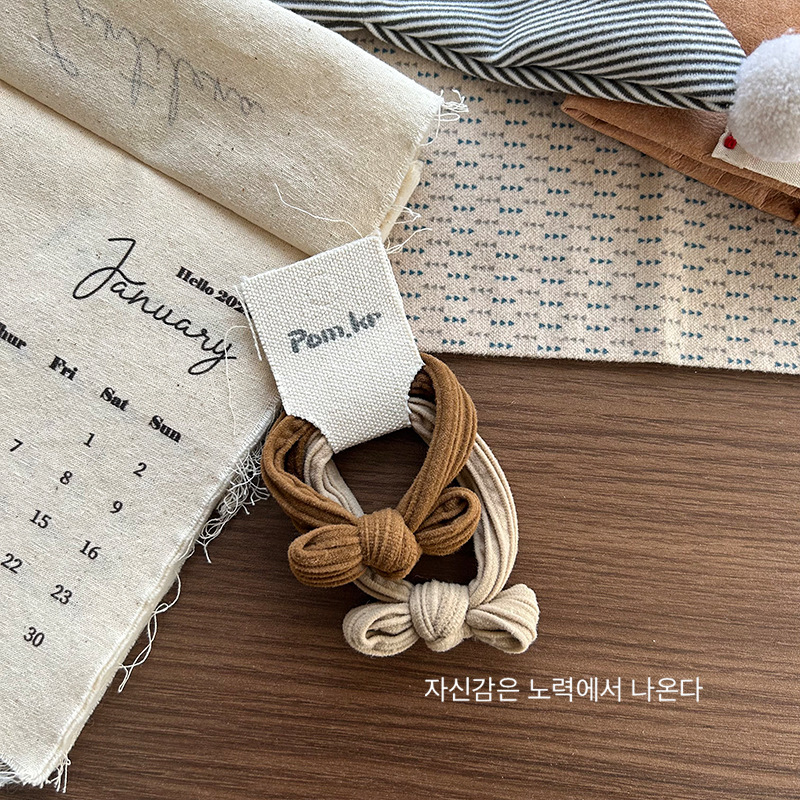 Sét 2 cột tóc KEM NÂU nơ thắt co giãn cao cấp màu dễ thương, quà tặng dễ thương, phụ kiện cột tóc cao cấp B4644